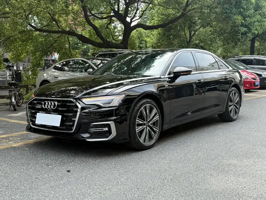Audi A6L — фото 6
