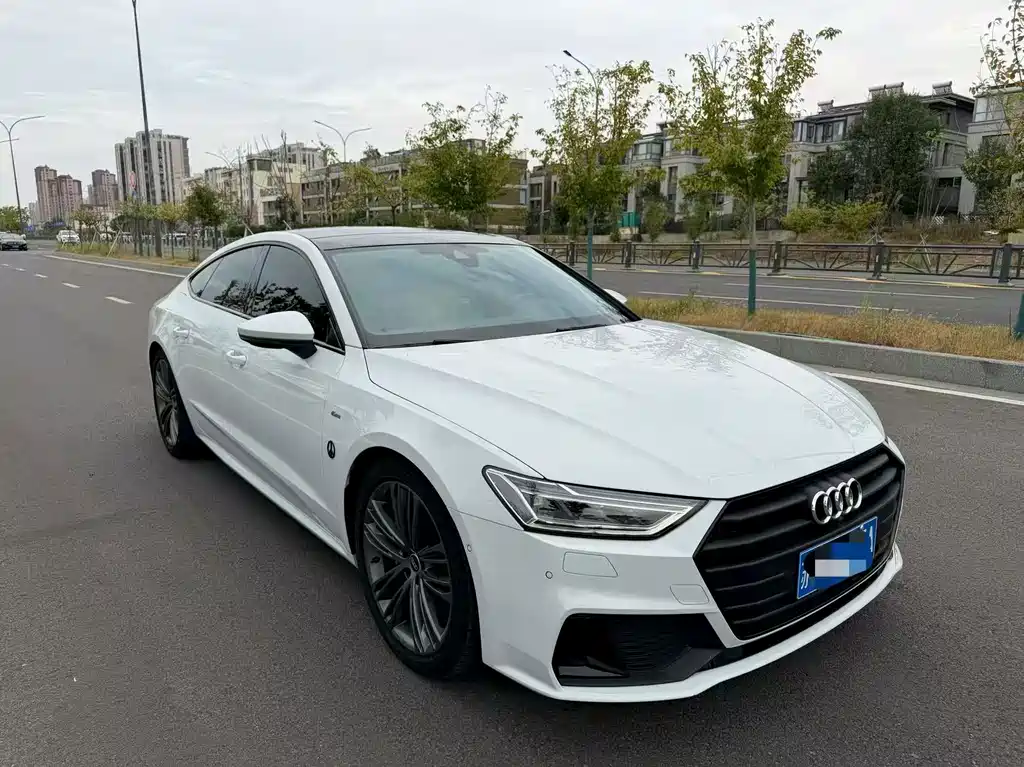 Audi A7 — фото 2