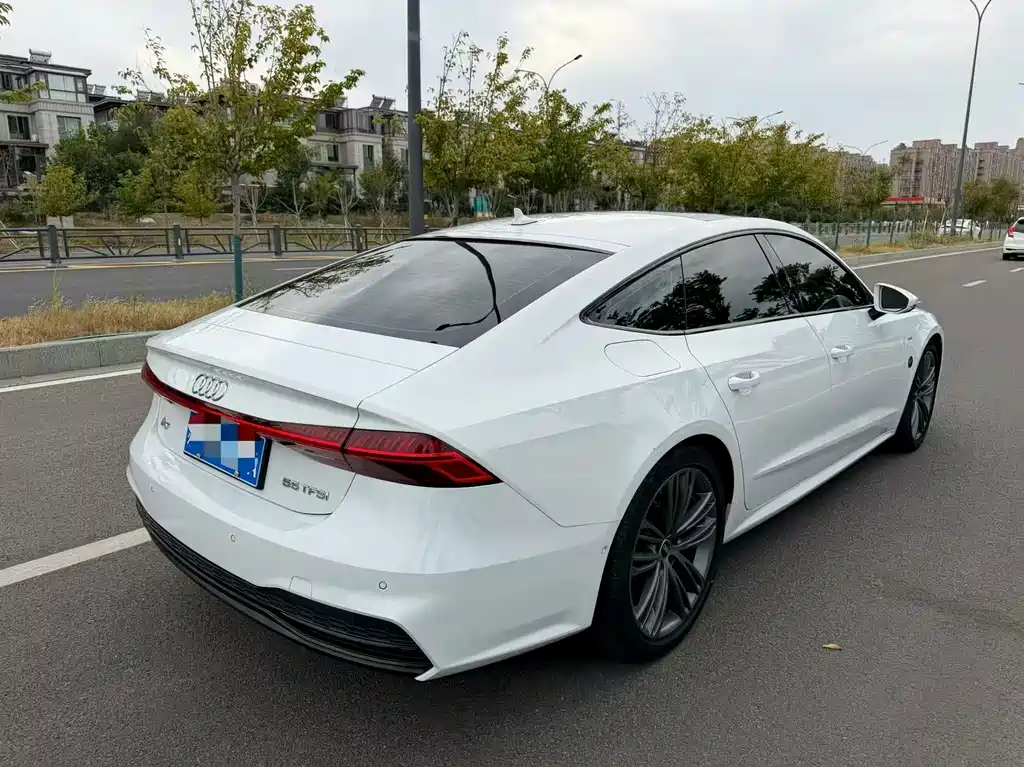 Audi A7 — фото 6