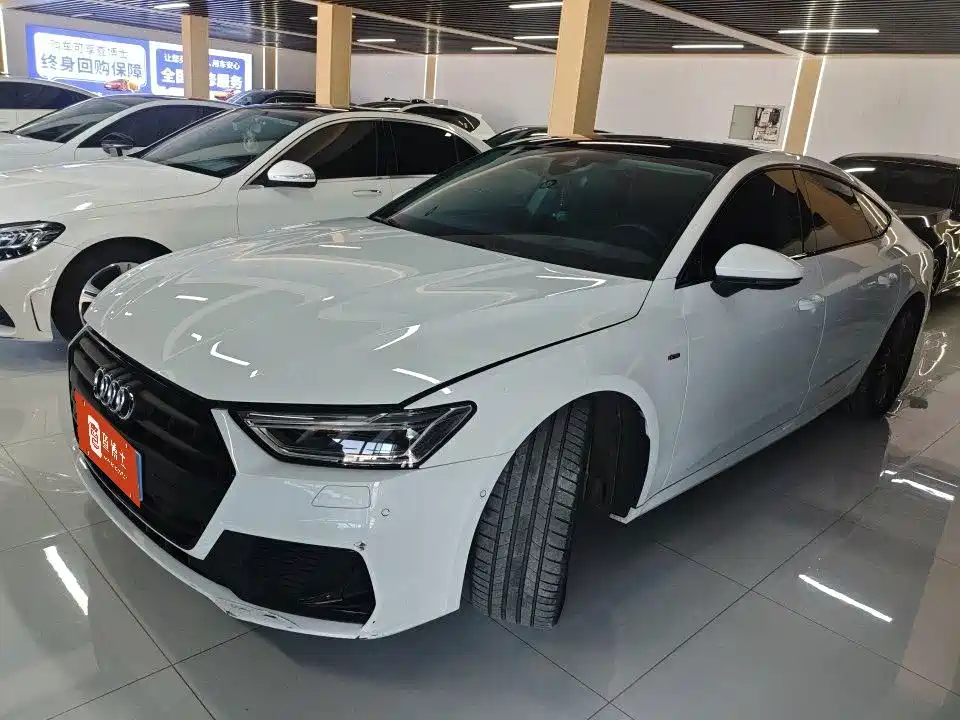 Audi A7 — фото 7