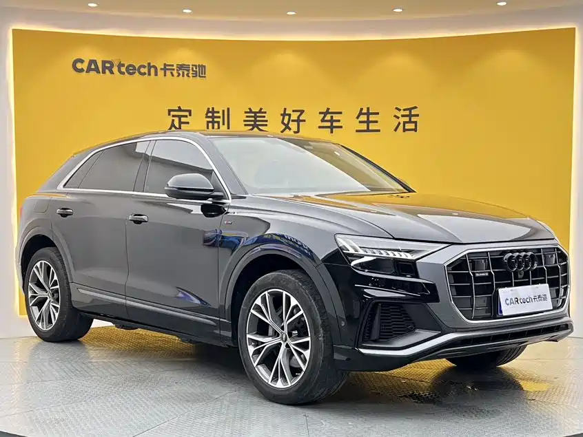 Audi Q8 — фото 2