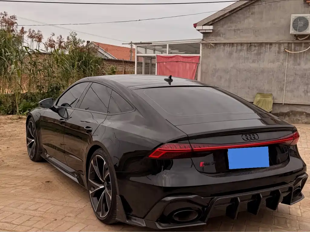 Audi RS 7 — фото 6
