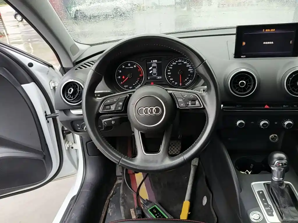 Audi A3 — фото 11
