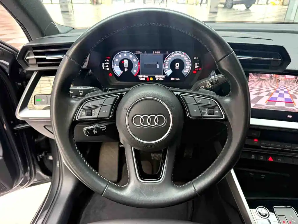Audi A3 — фото 8
