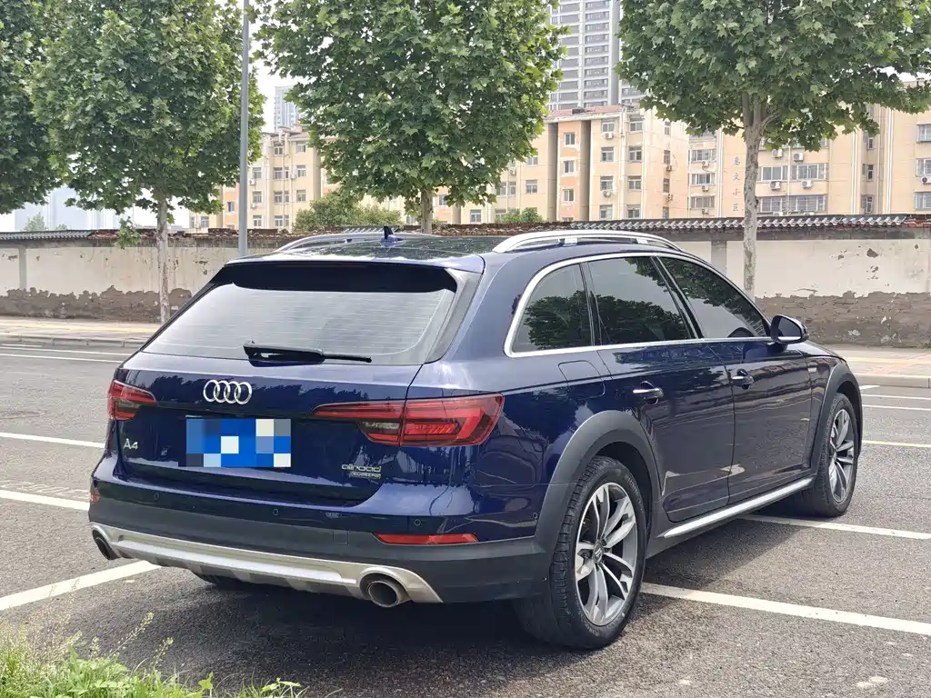 Audi A4 (Import) — фото 20