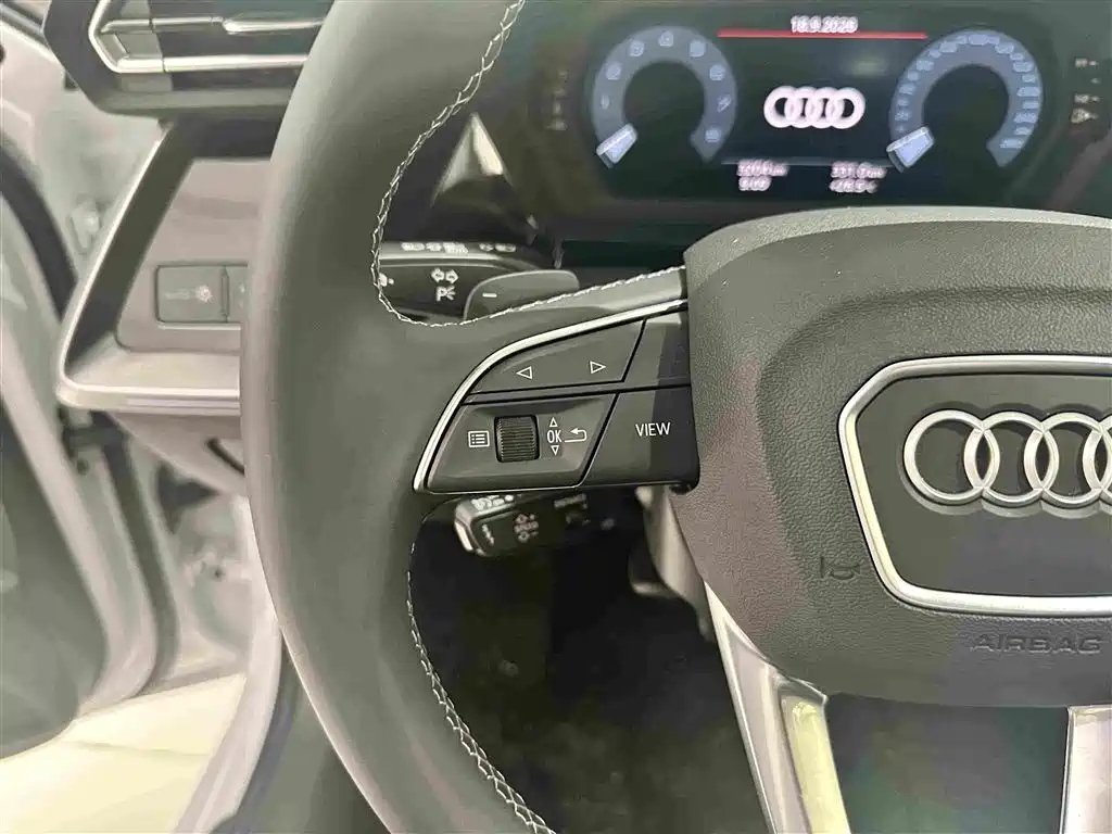 Audi A3 — фото 9