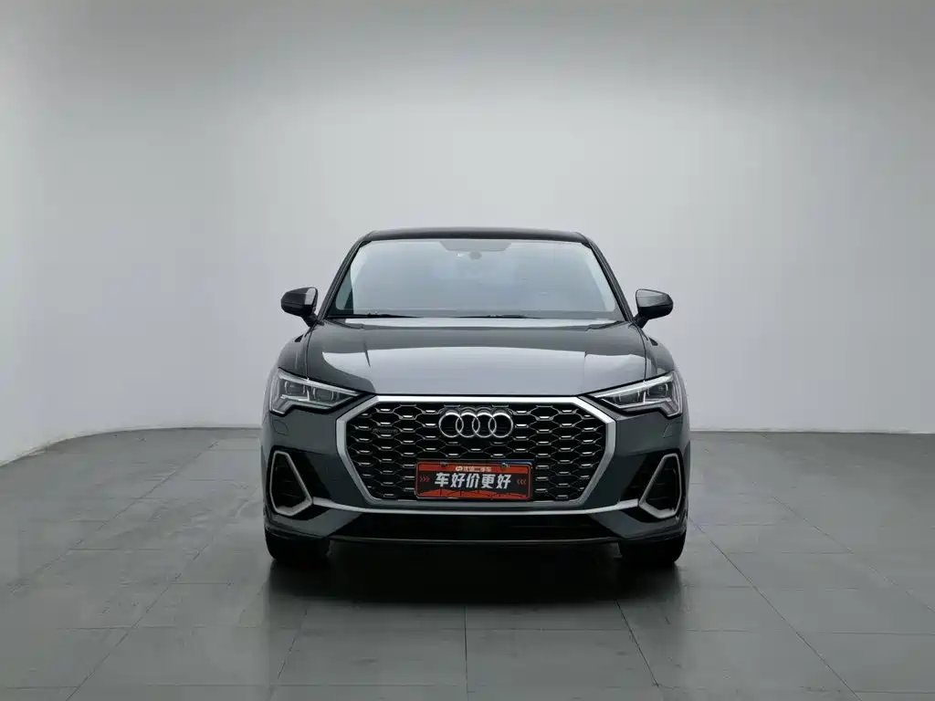 Audi Q3 Sportback — фото 3