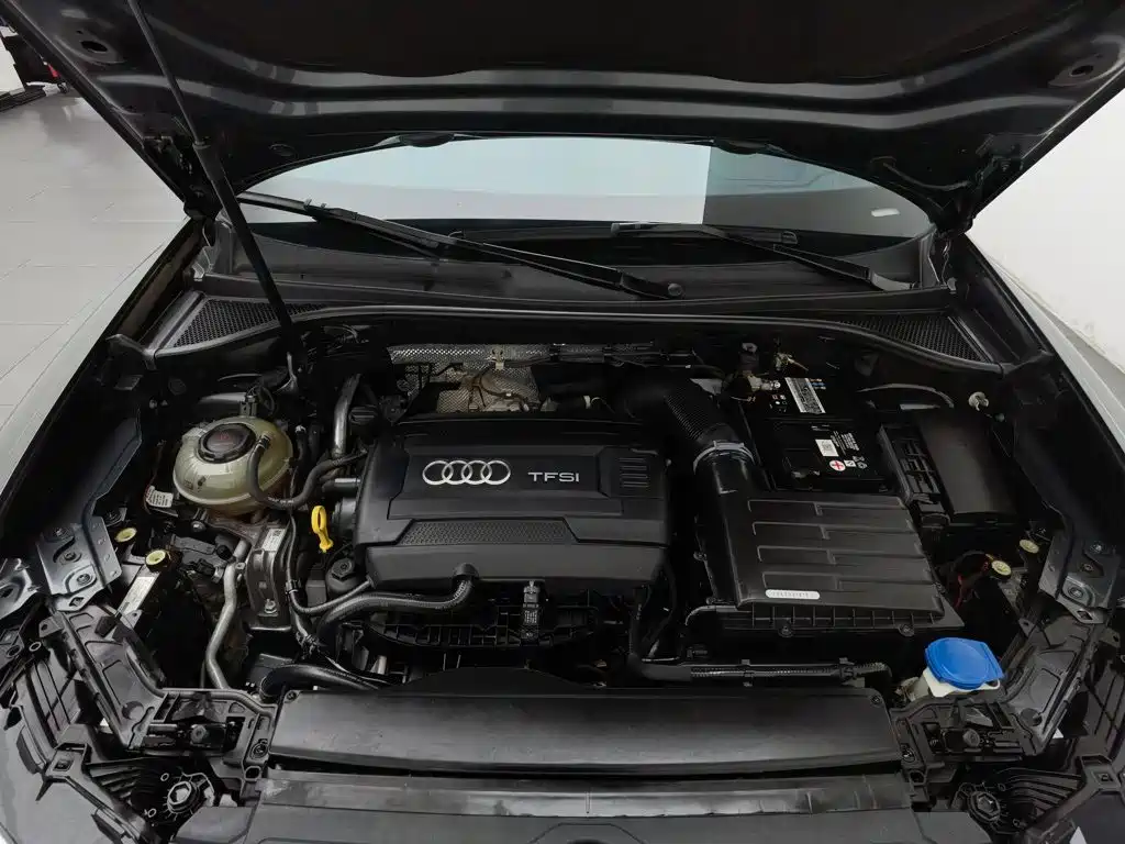 Audi Q3 Sportback — фото 6