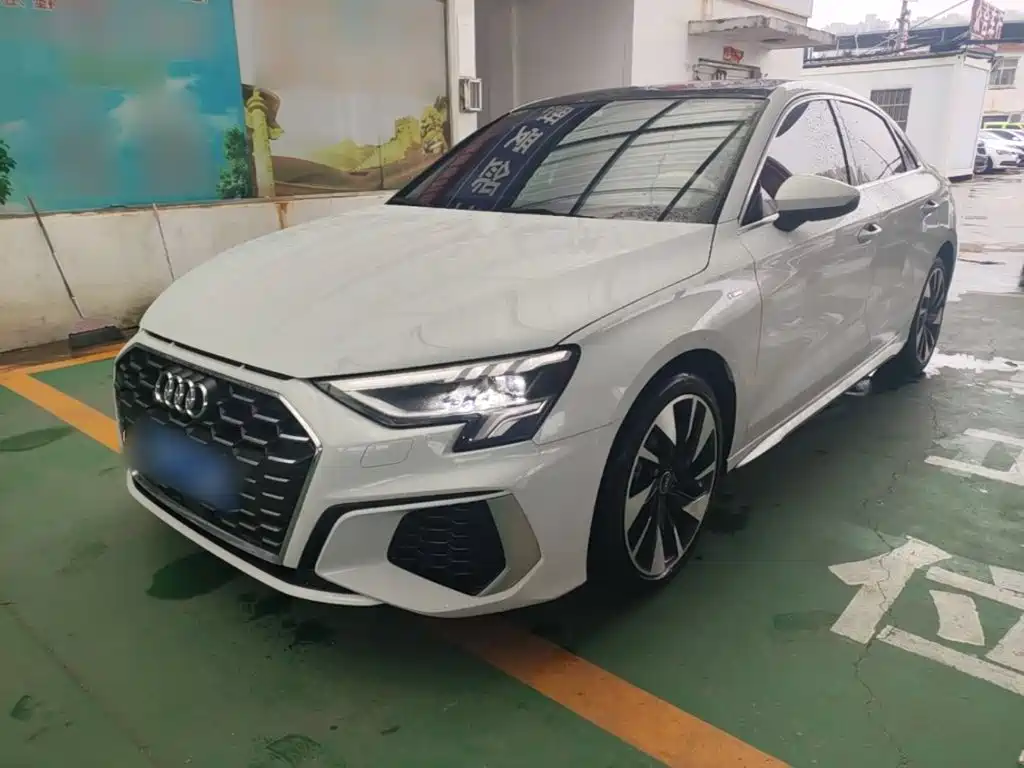Audi A3 — фото 2