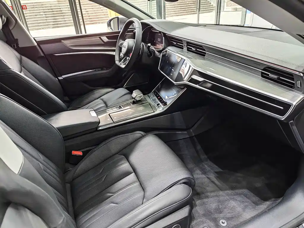 Audi A7 — фото 6