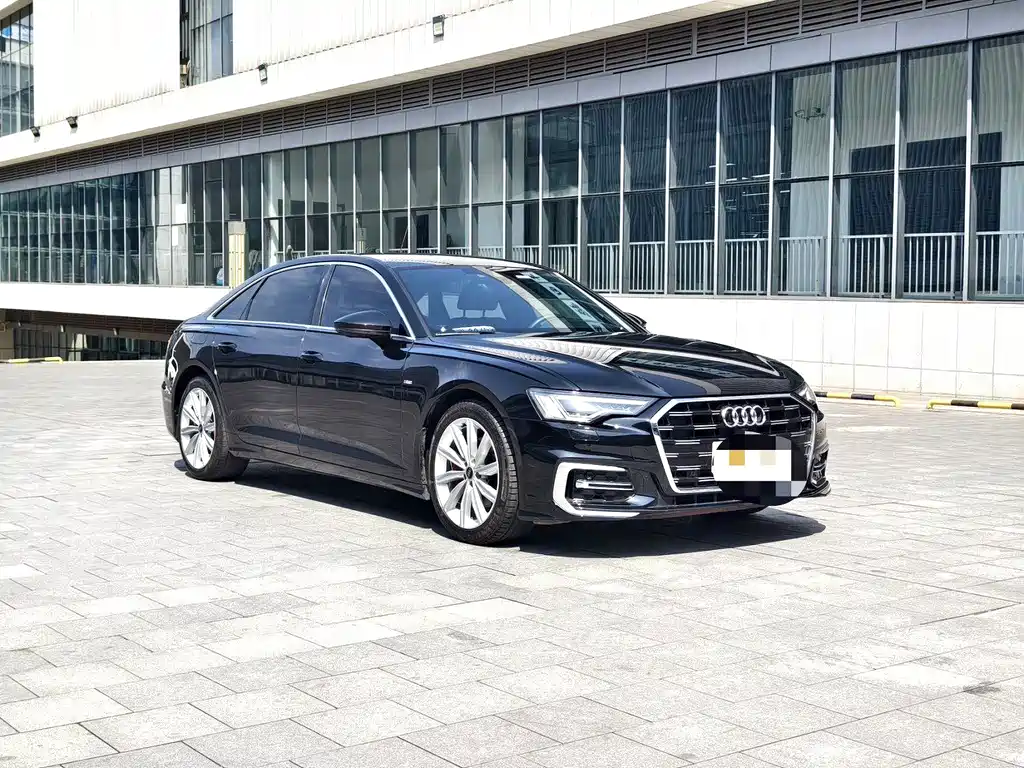 Audi A6L — фото 2