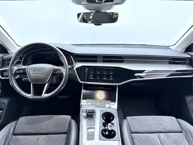 Audi A6 (Import) — фото 9