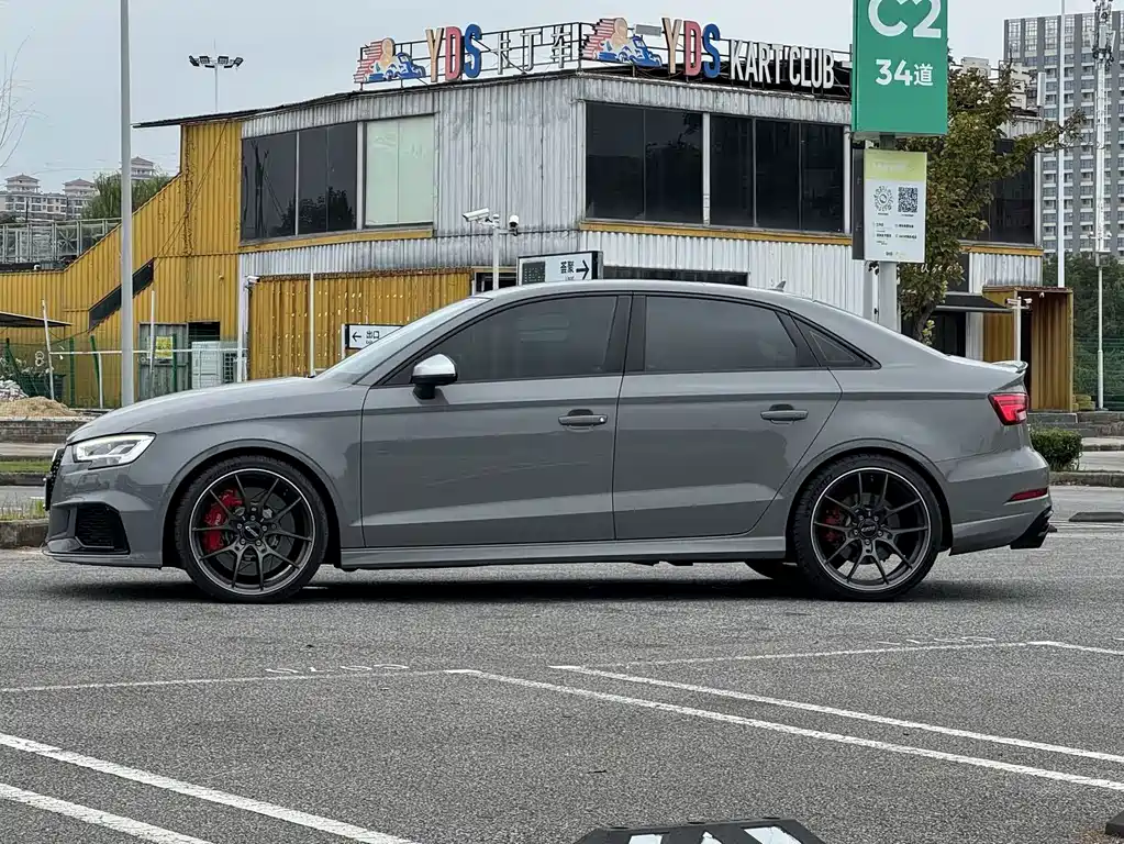 Audi RS 3 — фото 3