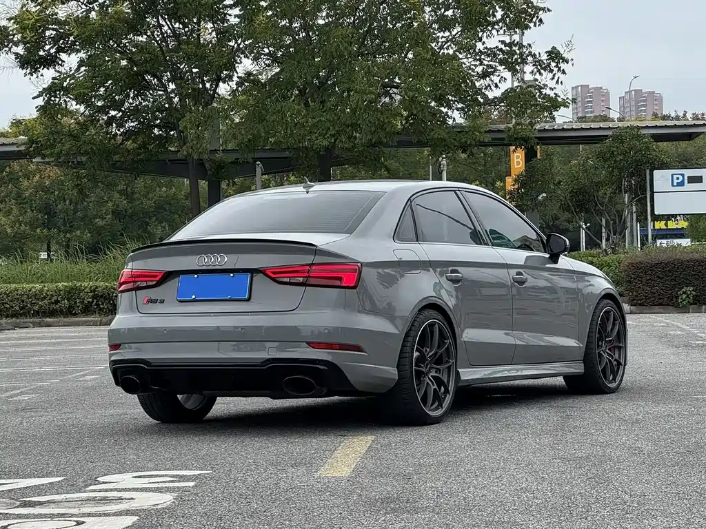 Audi RS 3 — фото 4