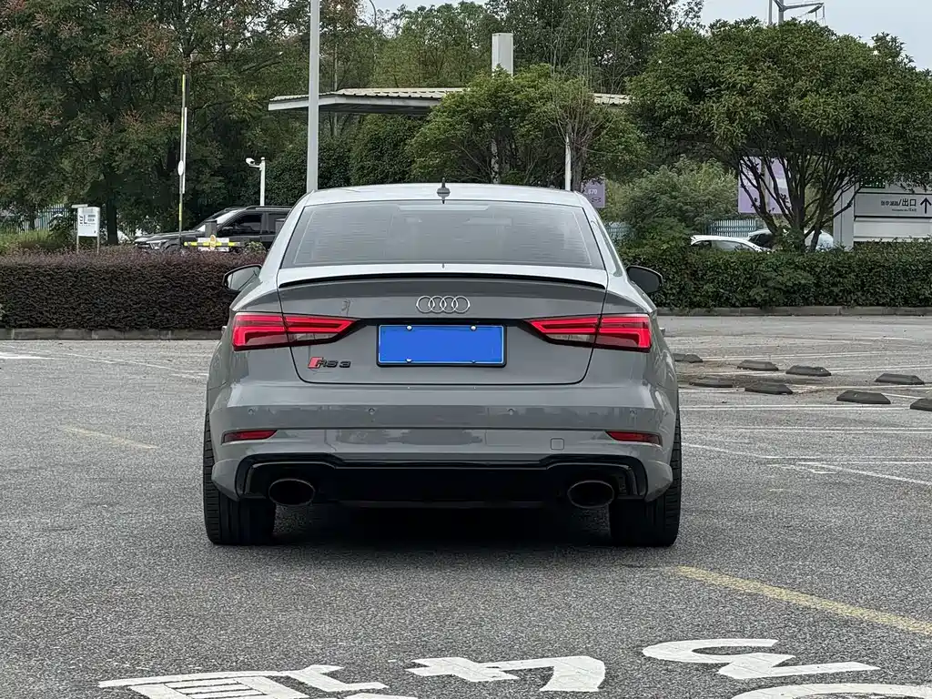 Audi RS 3 — фото 5