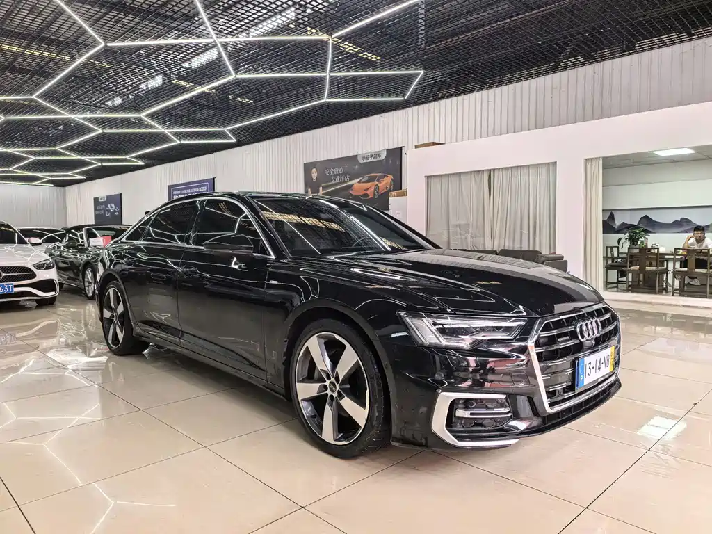 Audi A6L — фото 3