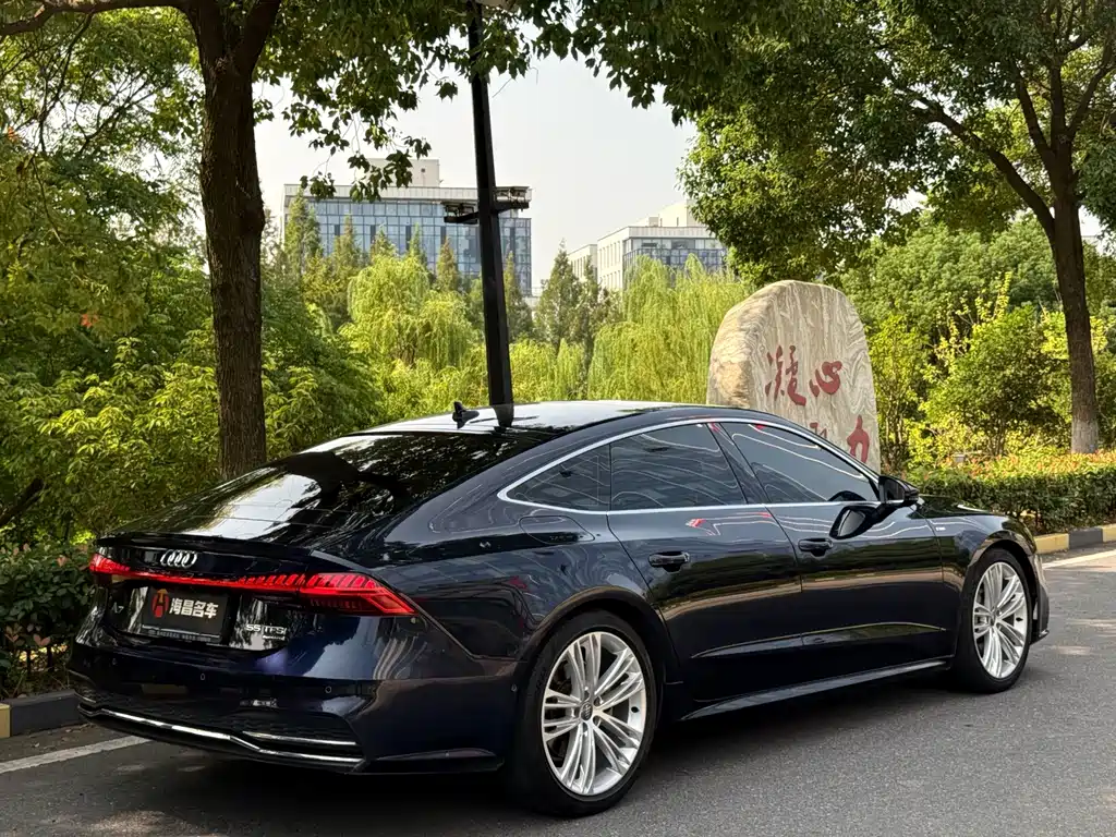 Audi A7 — фото 6