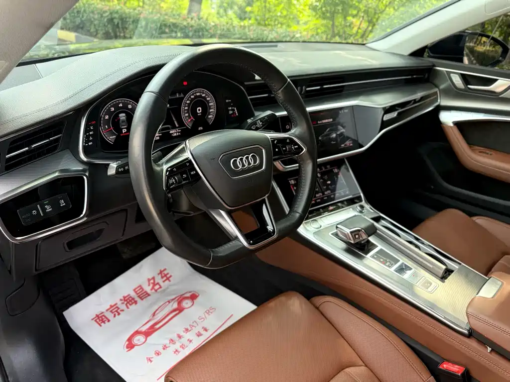 Audi A7 — фото 7