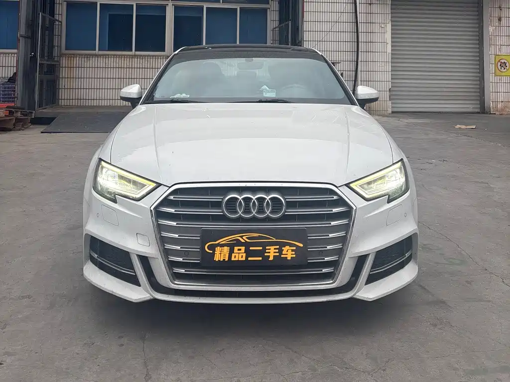 Audi A3 — фото 2