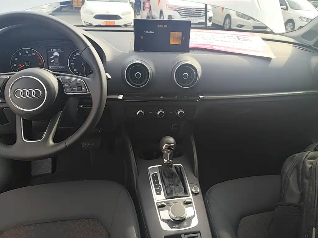Audi A3 — фото 13
