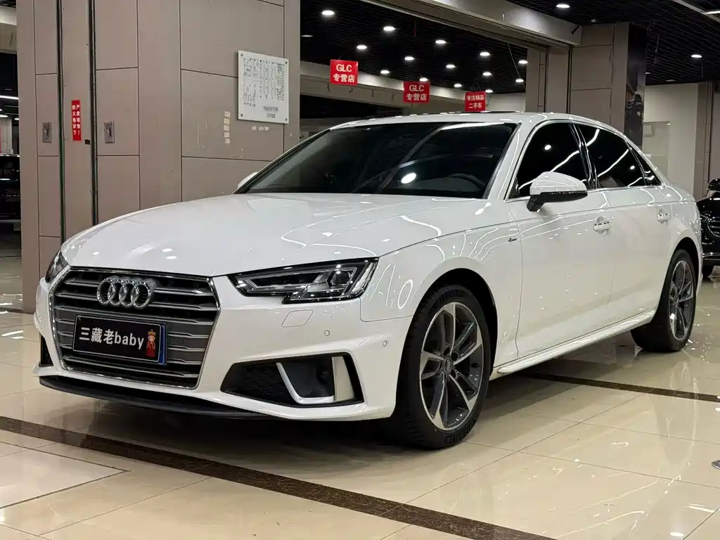 Audi A4L — фото 3