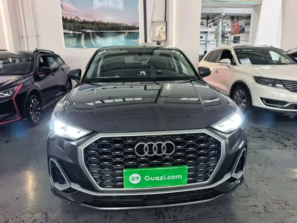 Audi Q3 Sportback — фото 3