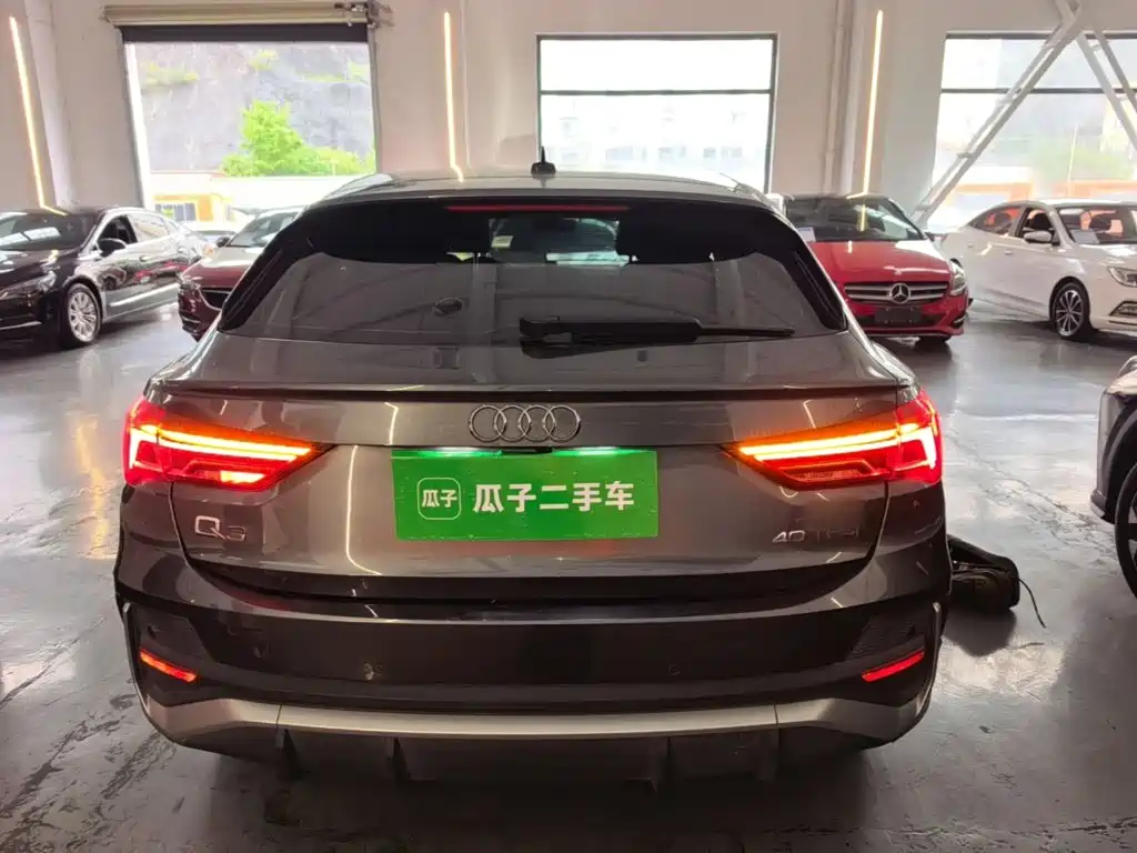 Audi Q3 Sportback — фото 6