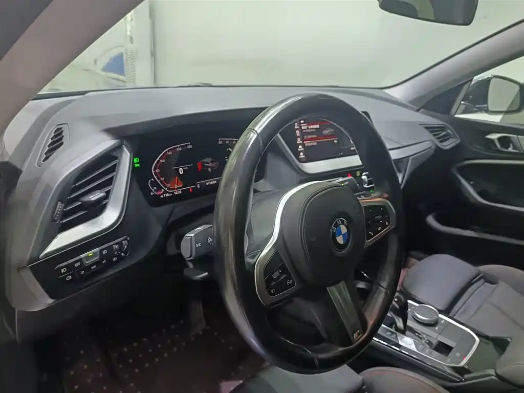 BMW 2 Series (Import) — фото 9