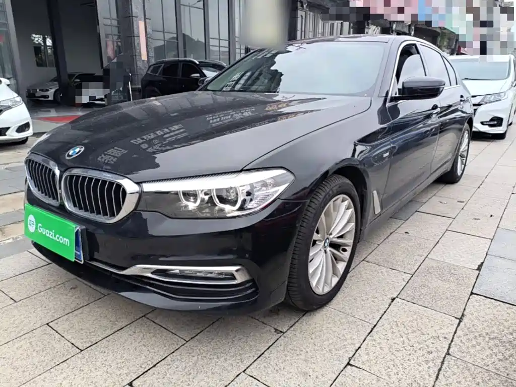 BMW 5 Series — фото 2