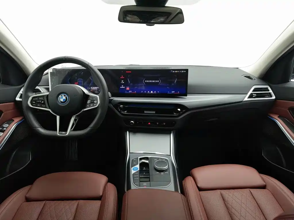 BMW i3 — фото 5