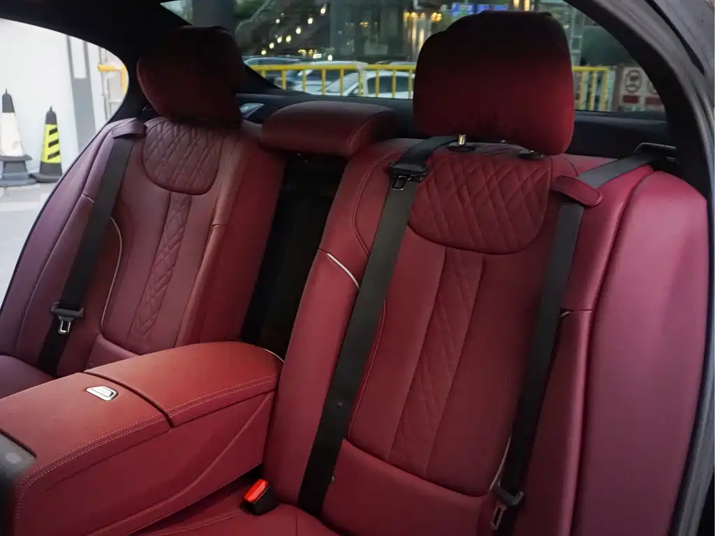 BMW 5 Series — фото 22