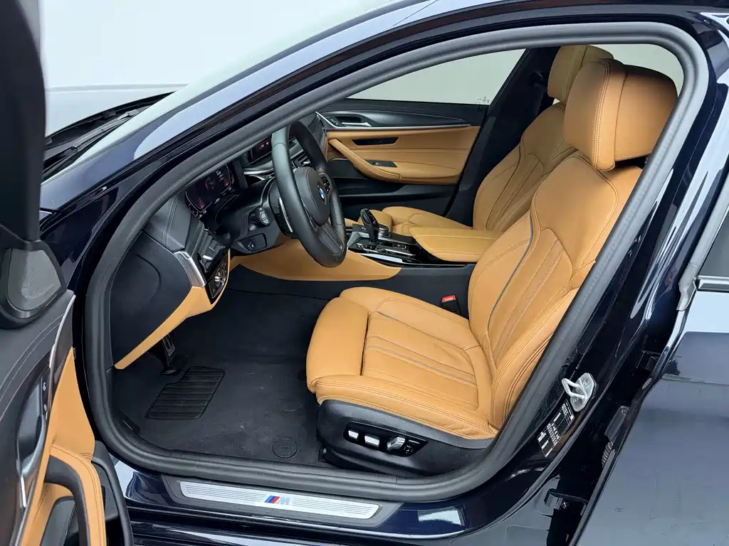 BMW 5 Series (Import) — фото 10
