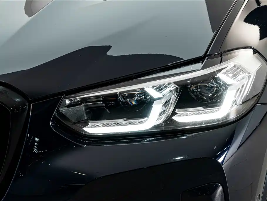 BMW X3 — фото 4