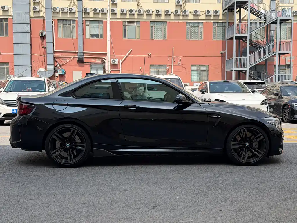 BMW M2 — фото 4