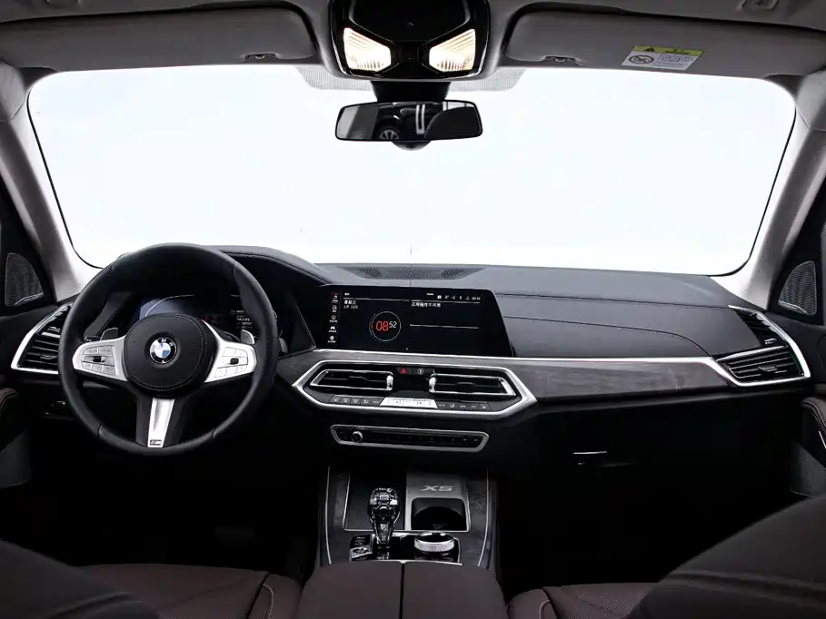 BMW X5 — фото 5