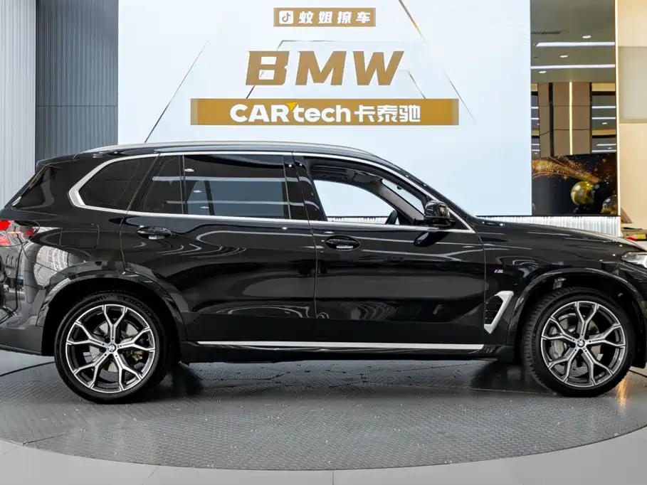 BMW X5 — фото 4