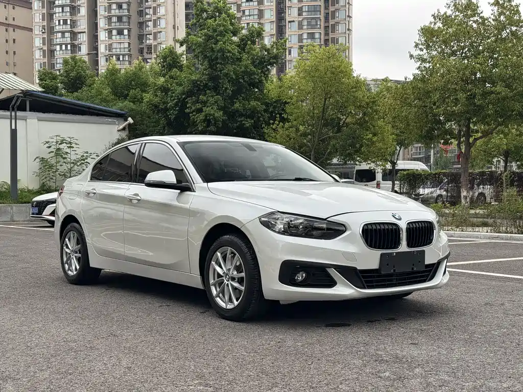 BMW 1 Series — фото 2