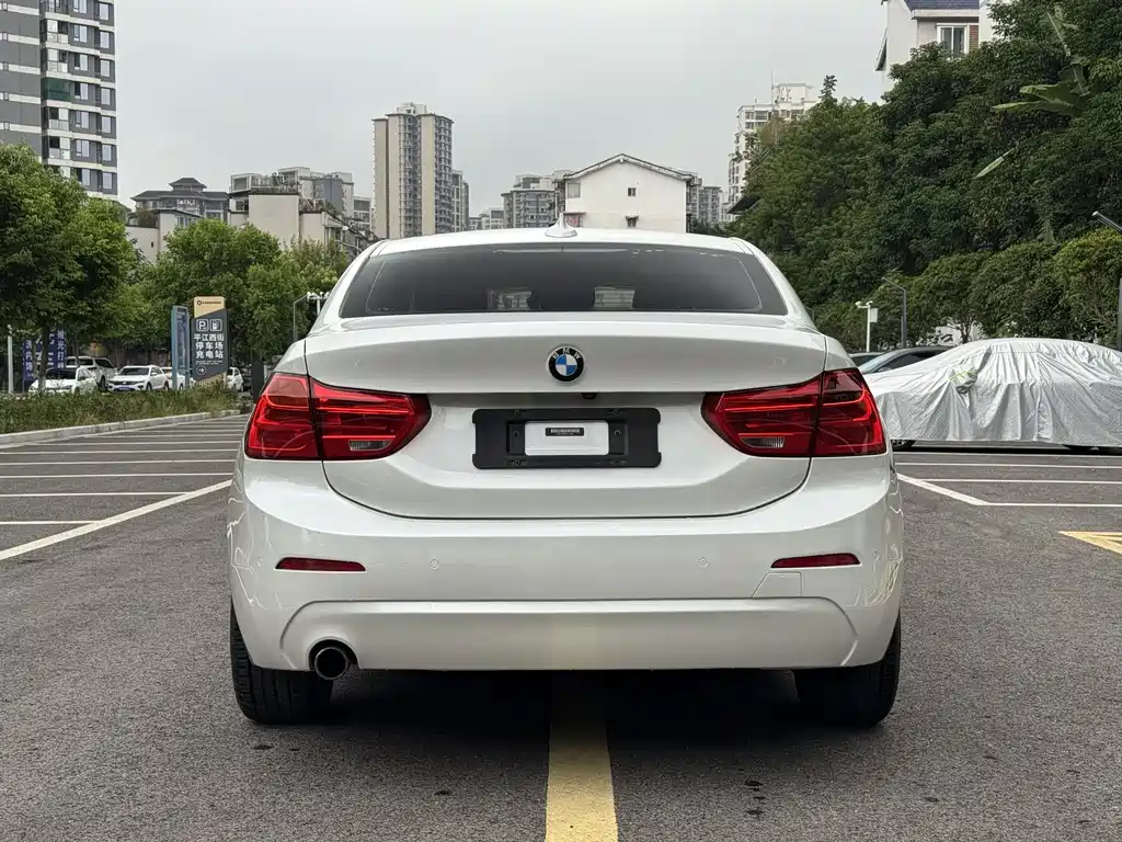 BMW 1 Series — фото 5