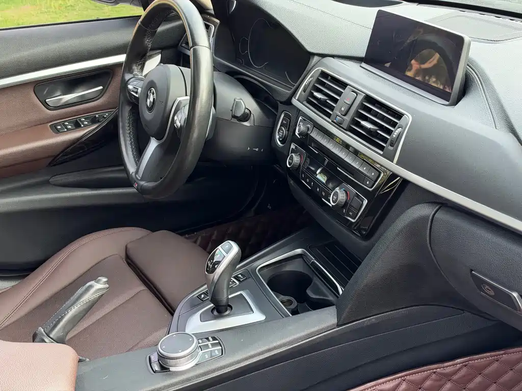 BMW 3 Series — фото 14