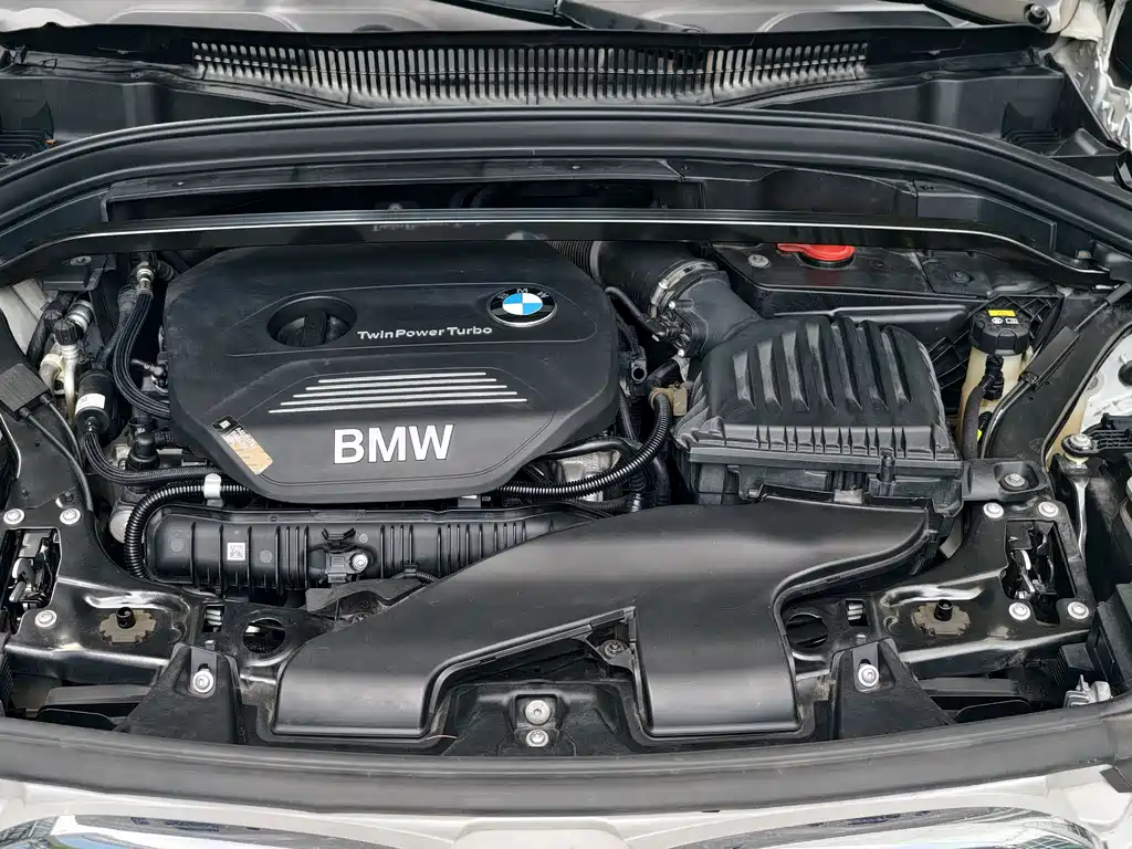 BMW X1 — фото 17