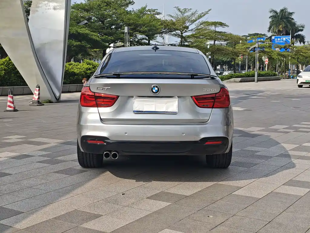 BMW 3 Series GT — фото 3
