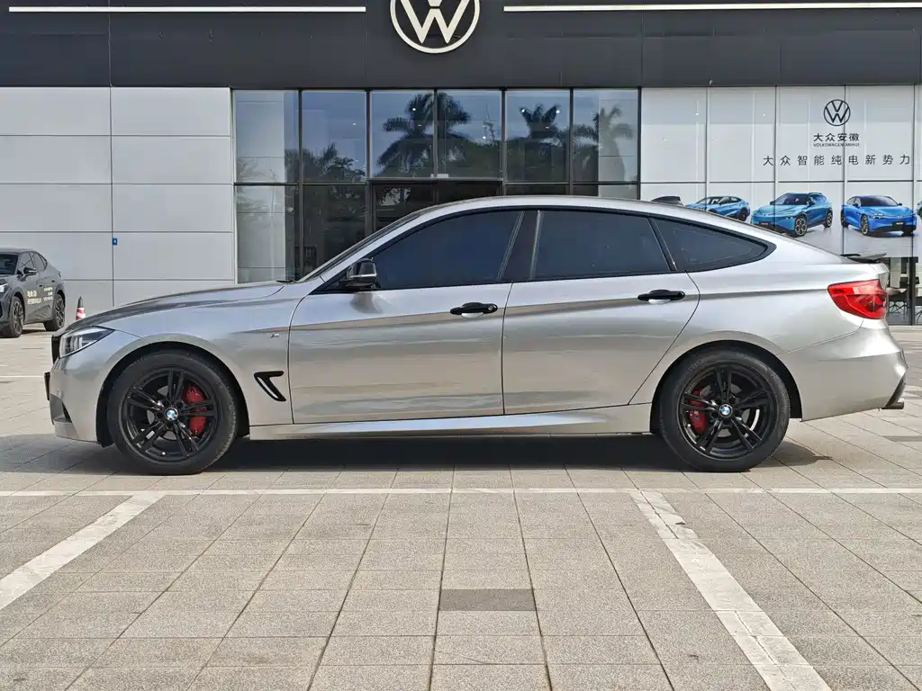 BMW 3 Series GT — фото 9