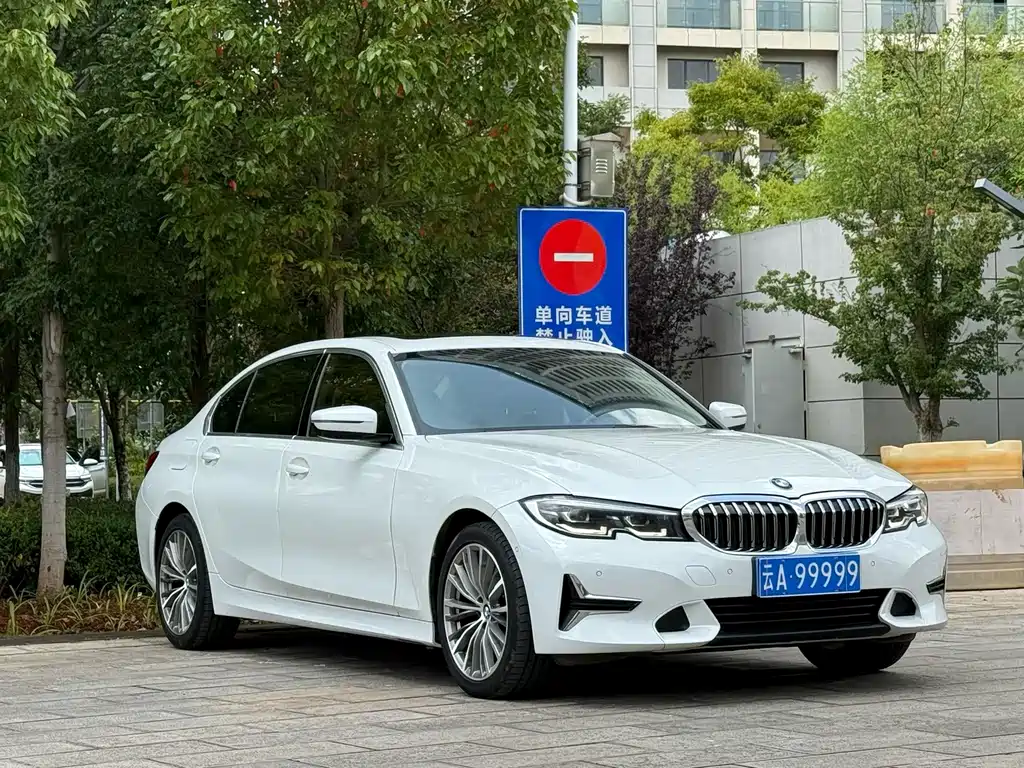 BMW 3 Series — фото 3