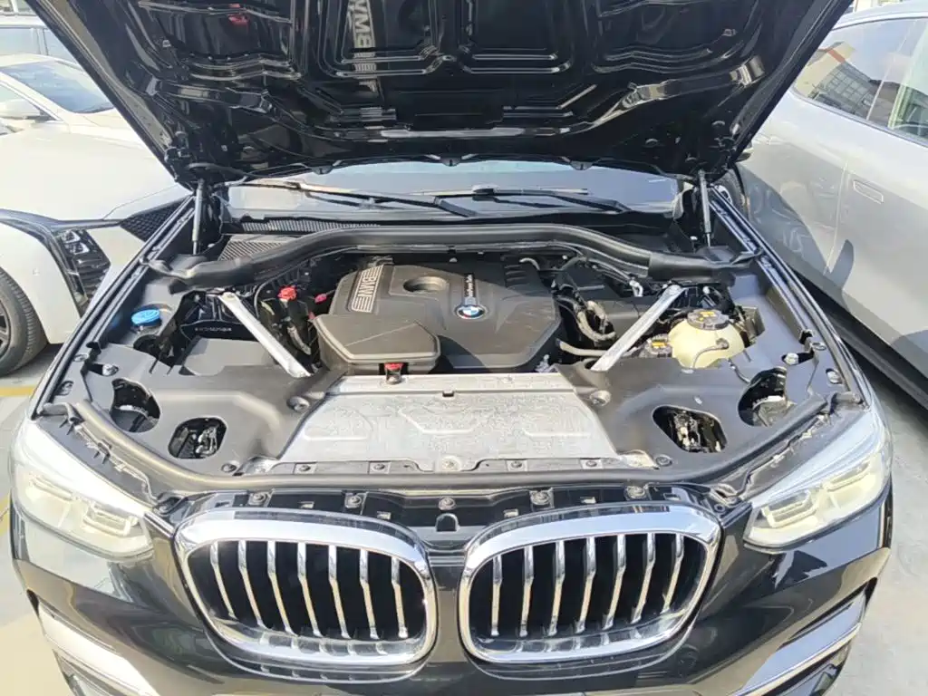 BMW X3 — фото 20