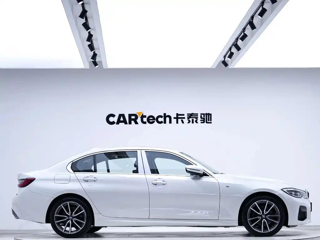 BMW 3 Series — фото 4