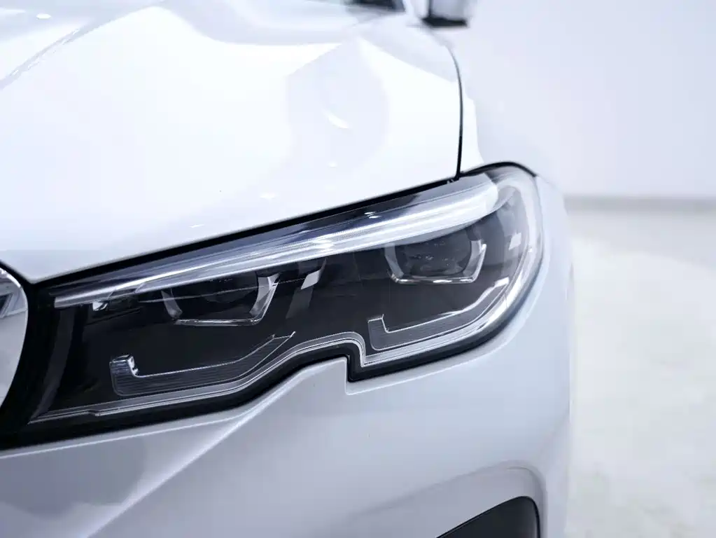 BMW 3 Series — фото 9