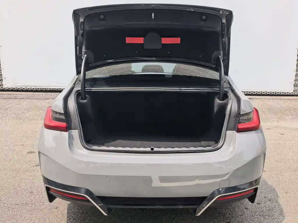 BMW i3 — фото 6