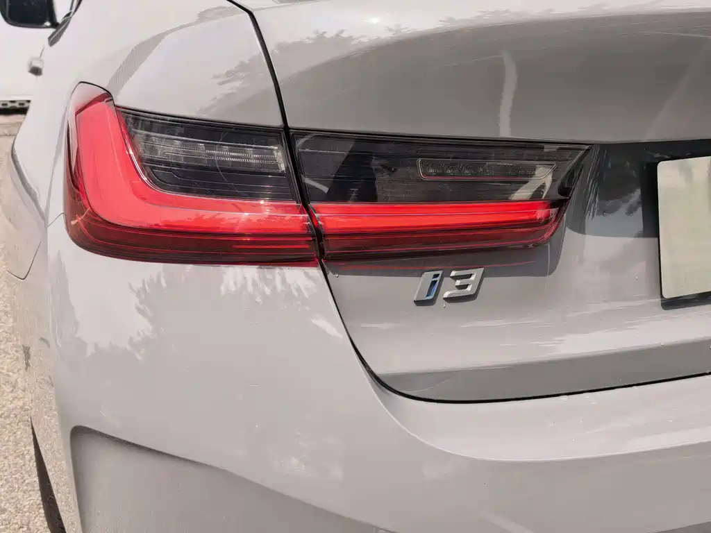 BMW i3 — фото 8