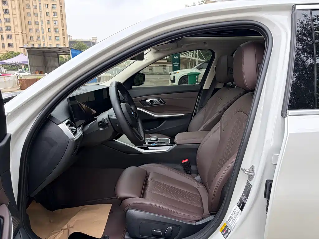 BMW i3 — фото 4