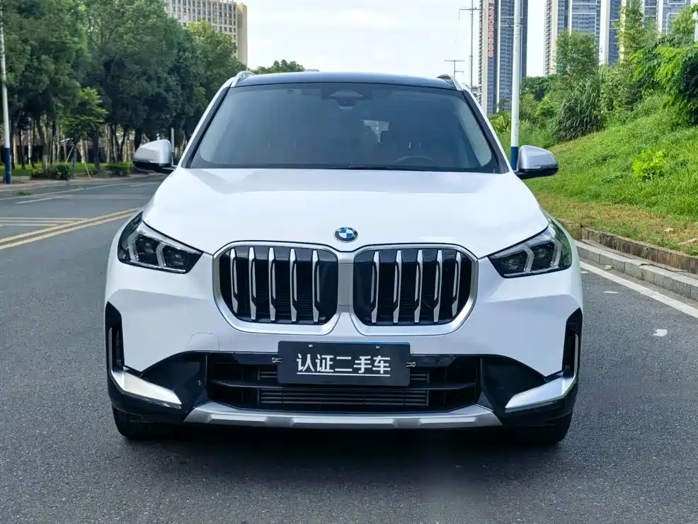 BMW X1 — фото 2